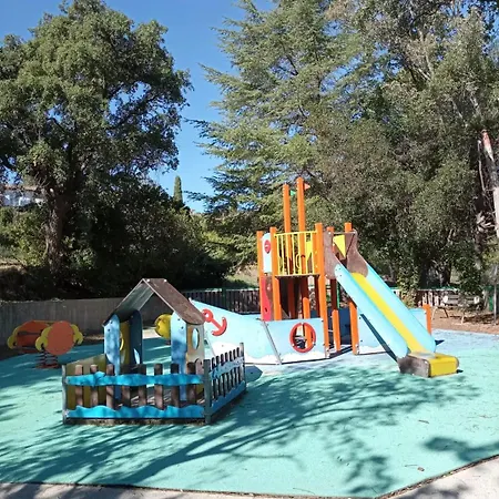 Baie Saint Tropez 6 Personnes Grimaud